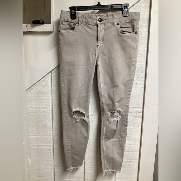 Free People Denim - Free People High Rise Busted Knee Jeans